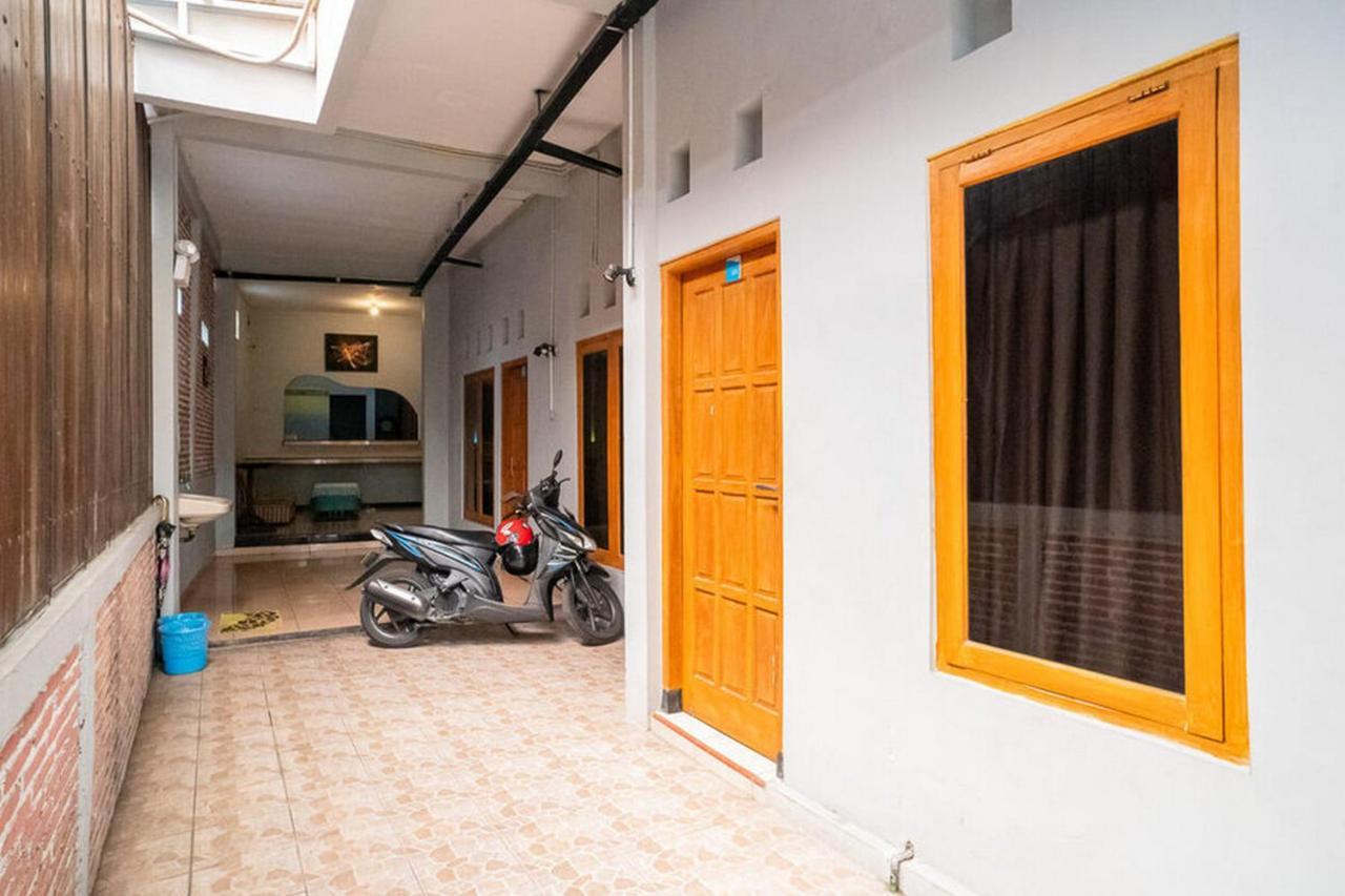 Jotel Guest House Mitra Reddoorz Pulauberayan Εξωτερικό φωτογραφία