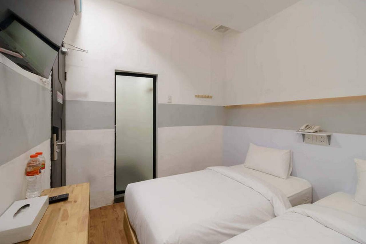 Jotel Guest House Mitra Reddoorz Pulauberayan Εξωτερικό φωτογραφία